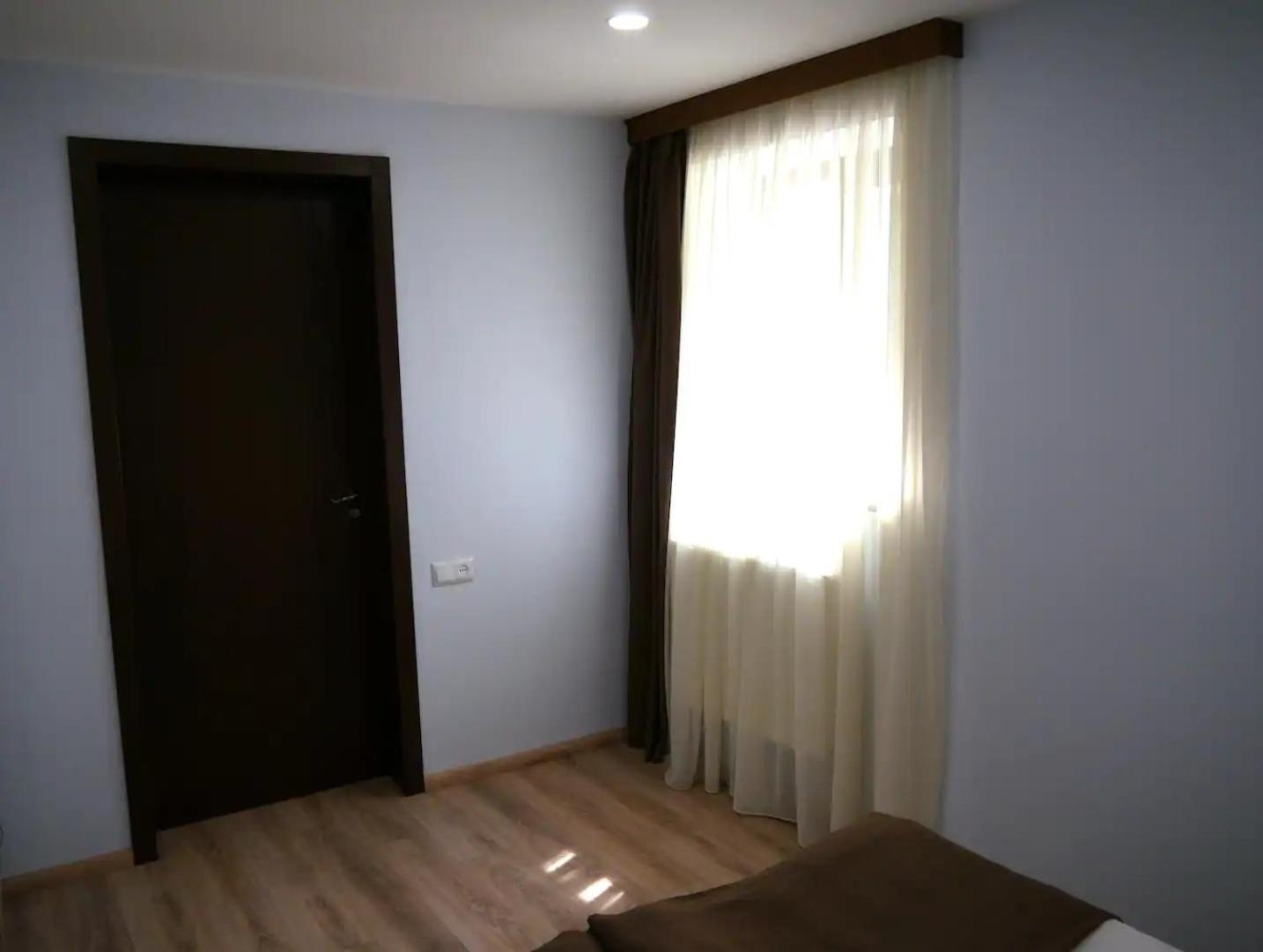 Luxury Apartment At Pirosmani 22 In Central 보르조미 객실 사진
